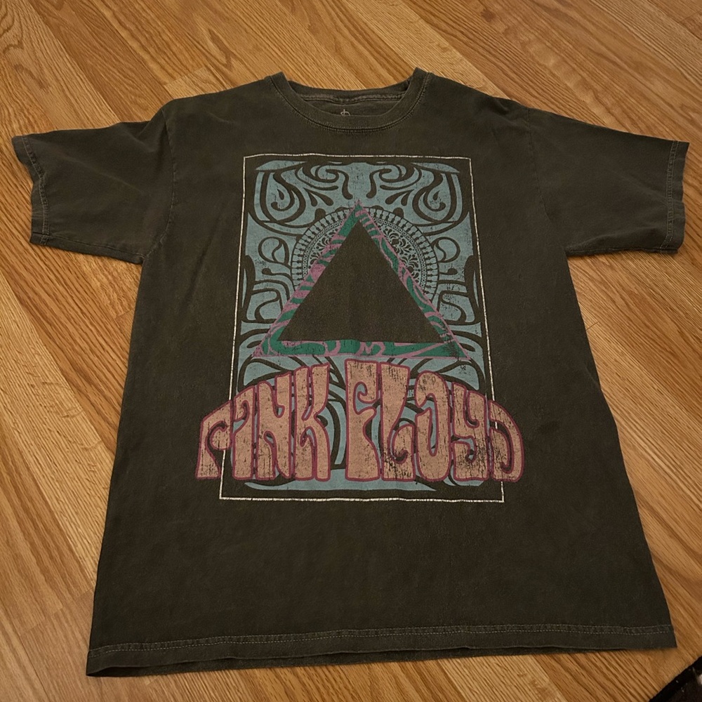 Pink Floyd size small graphic T-shirt